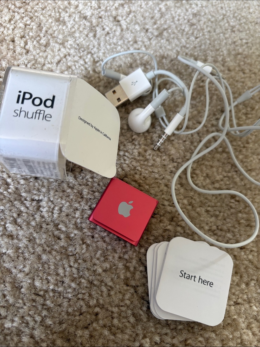 Brand New Apple iPod Shuffle - mini Pink